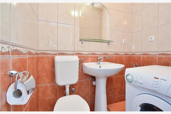 House K1, for 9 persons