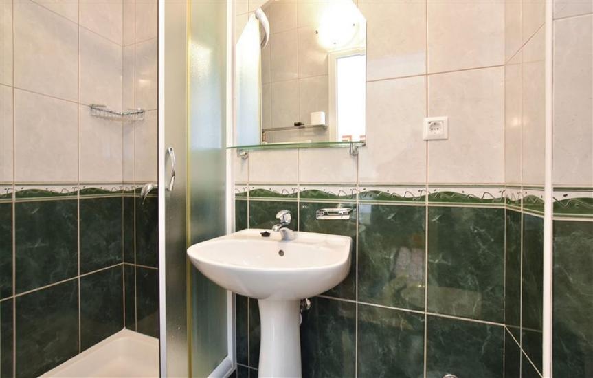 House K1, for 9 persons