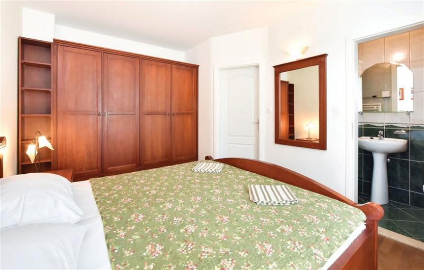 House K1, for 9 persons