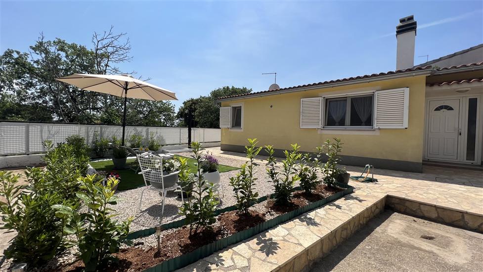 Casa Roca with jacuzzi