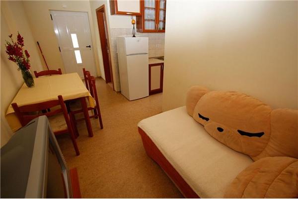 Apartment A6, for 5 persons