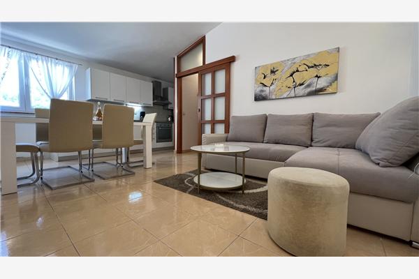 House K1, for 6 persons