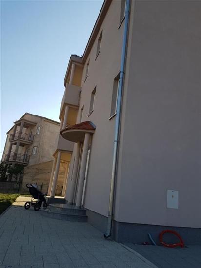 Lägenheter Božić D