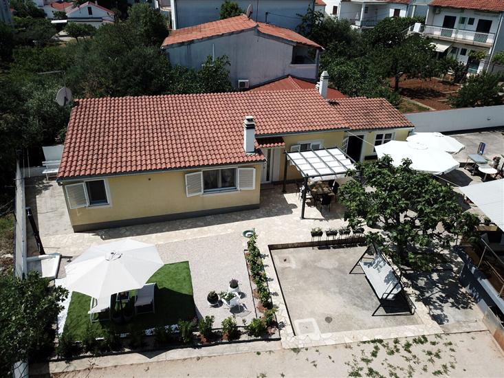 Casa Roca with jacuzzi