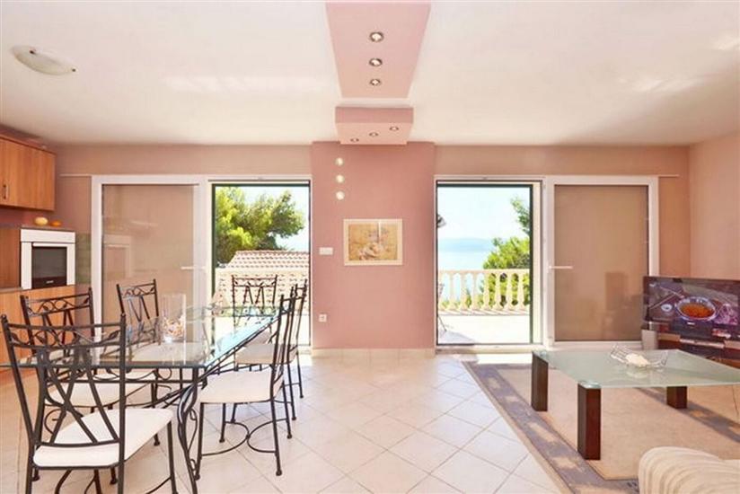 House K1, for 8 persons