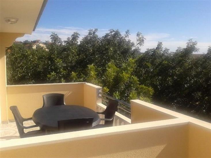 Apartment A2, for 6 persons