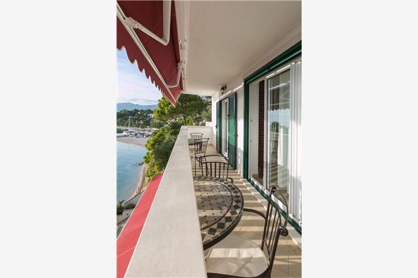 Apartment A3, for 6 persons