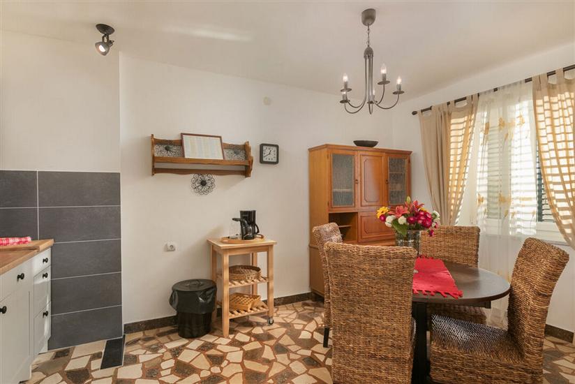 Apartment A2, for 4 persons