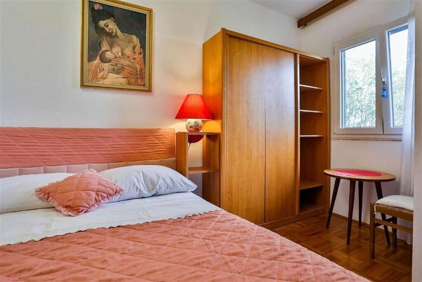 Apartment A1, for 6 persons