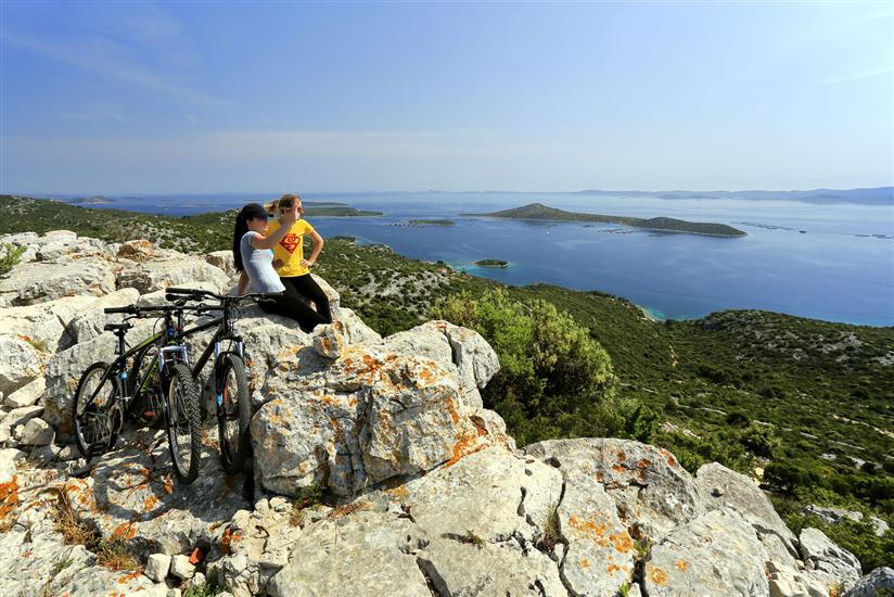 Apartment L and S on The Beach