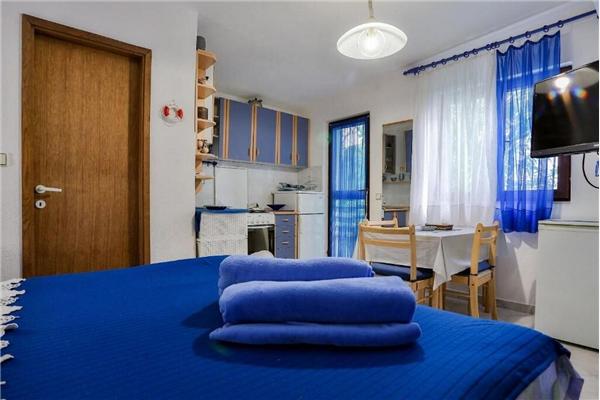Apartment A2, for 3 persons