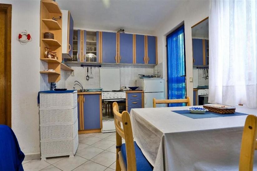 Apartment A2, for 3 persons