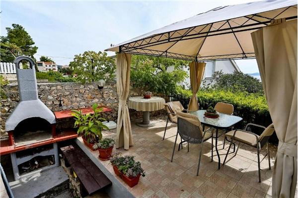 Apartment A2, for 3 persons