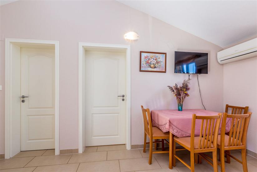 Apartment A4, for 2 persons