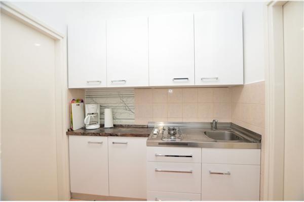 Apartment A2, for 3 persons