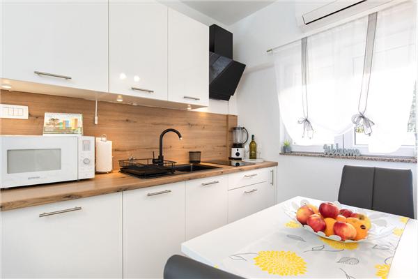 Apartment A2, for 3 persons