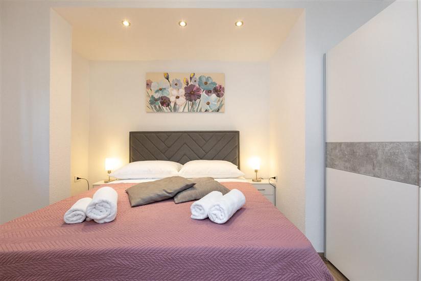 Apartment A2, for 3 persons