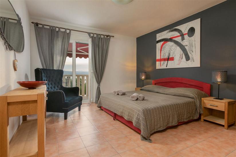 Apartment A3, for 6 persons