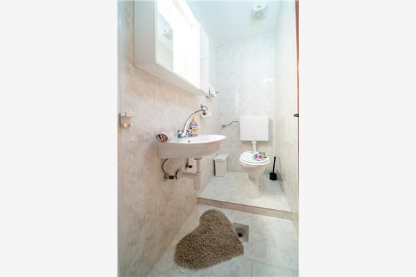 Apartman A1, 5 személyes