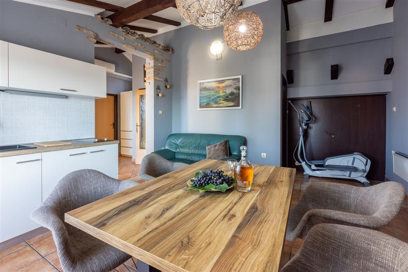 Apartman A2, na 5 osebe