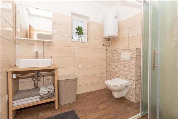 House K1, for 6 persons