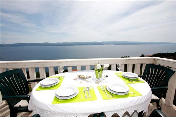 Apartment A5, for 5 persons