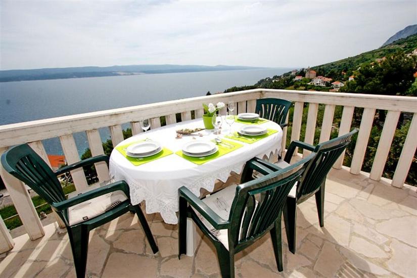 Apartment A5, for 5 persons