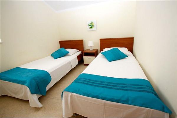 Apartment A5, for 5 persons