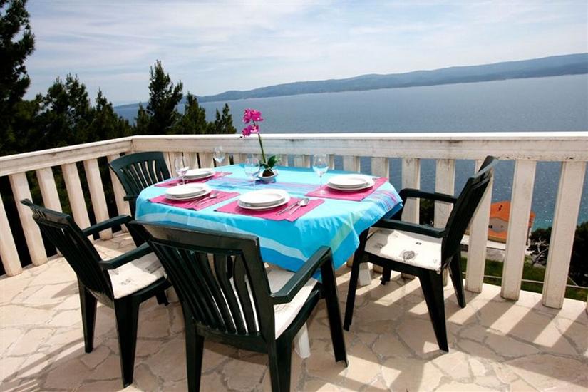 Apartment A6, for 5 persons