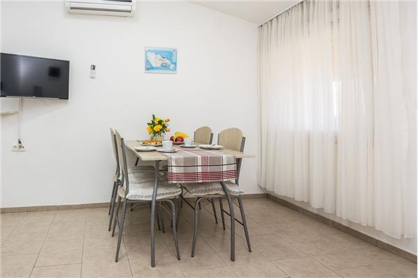 Apartman A2, na 4 osebe
