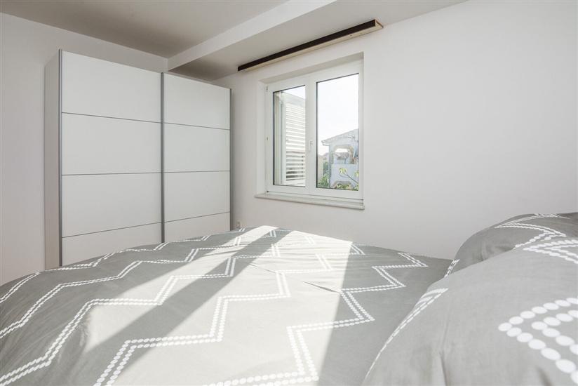 Apartment A1, for 6 persons