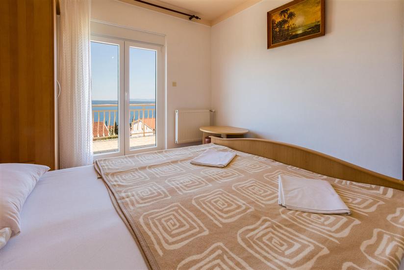 Apartment A2, for 7 persons