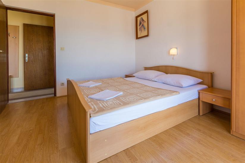 Apartment A2, for 7 persons