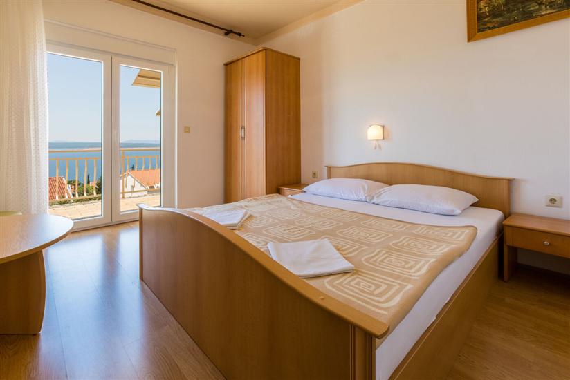 Apartment A2, for 7 persons