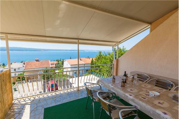 Apartment A2, for 7 persons