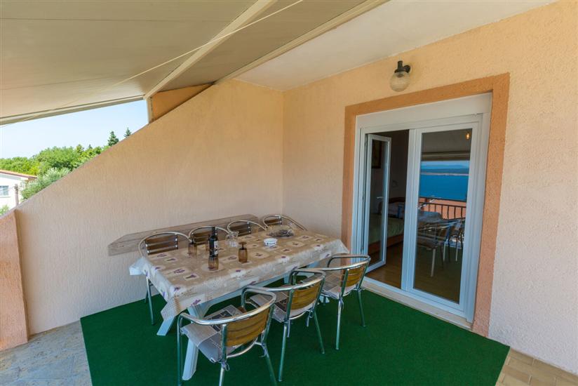 Apartment A2, for 7 persons