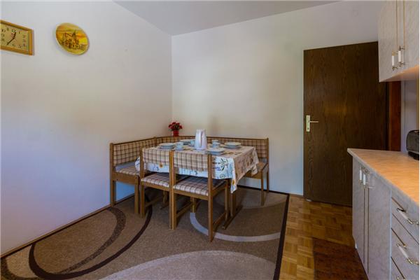 Apartment A2, for 7 persons