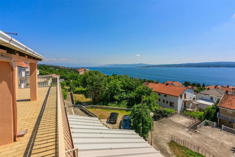 Apartment A3, for 5 persons