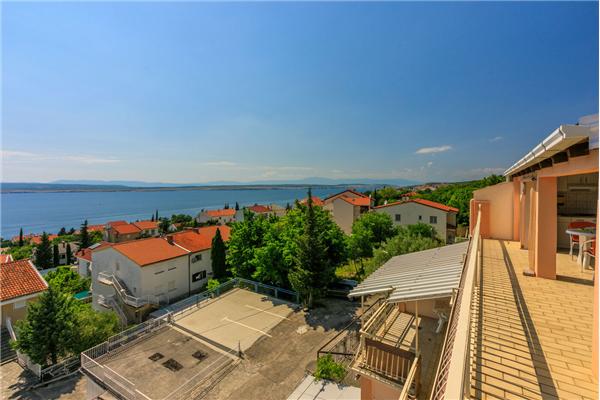 Apartment A3, for 5 persons