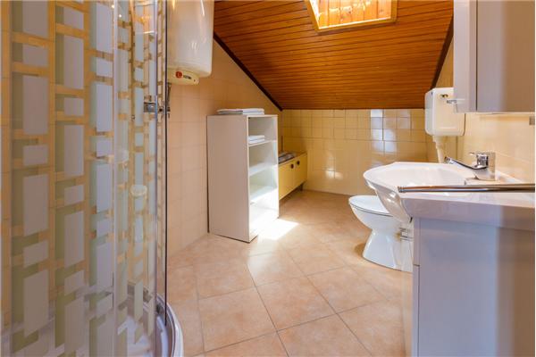 Apartment A3, for 5 persons