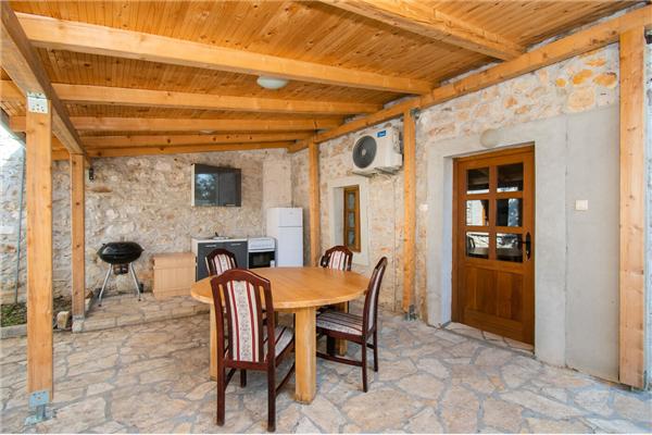 House K1, for 10 persons