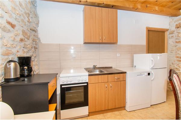 House K1, for 10 persons