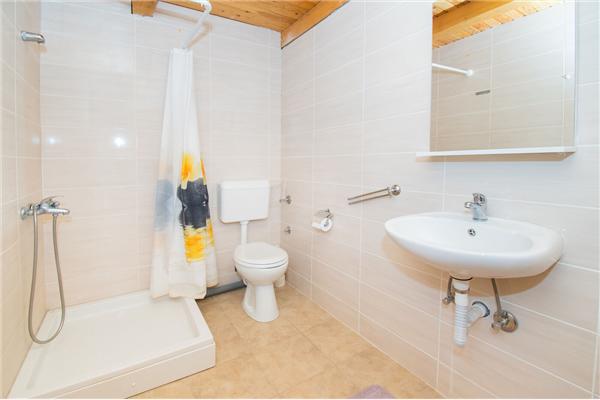 House K1, for 10 persons