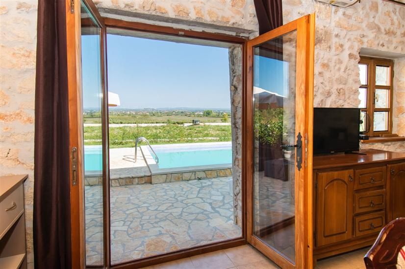 House K1, for 8 persons