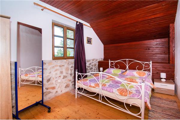 House K1, for 8 persons