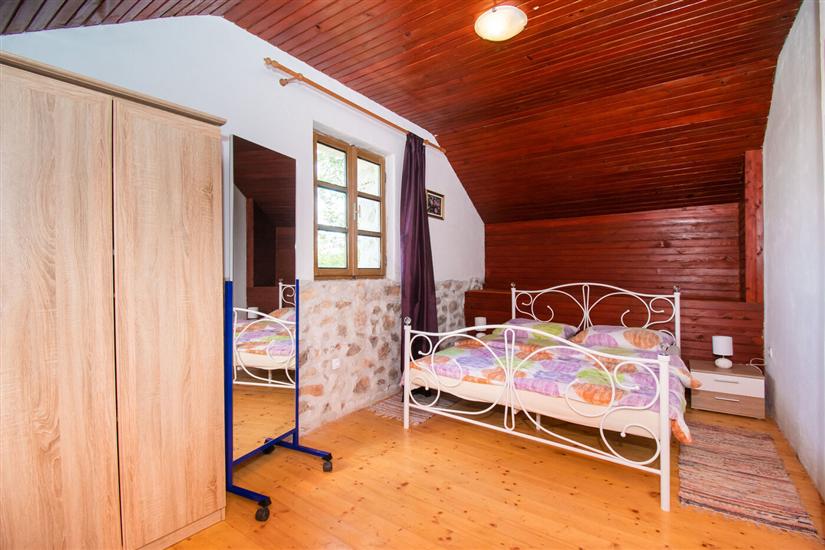 House K1, for 8 persons