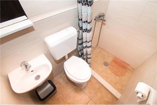 House K1, for 8 persons