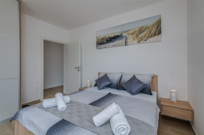 House K1, for 8 persons