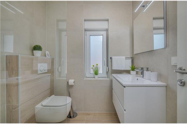 House K1, for 8 persons