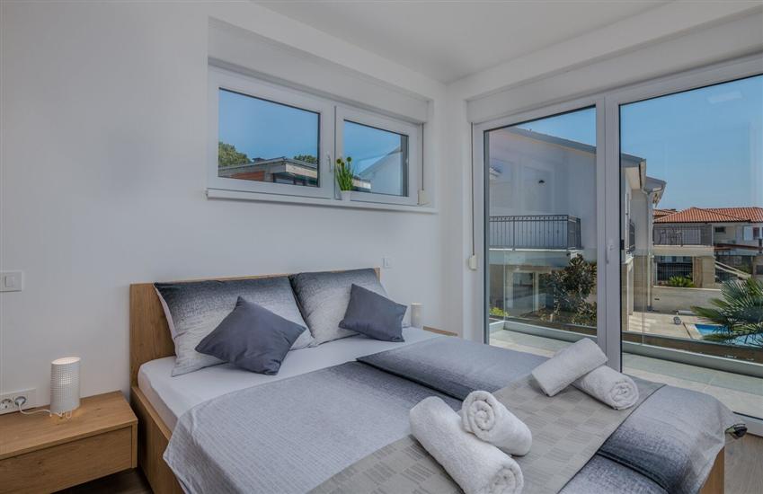 House K1, for 8 persons